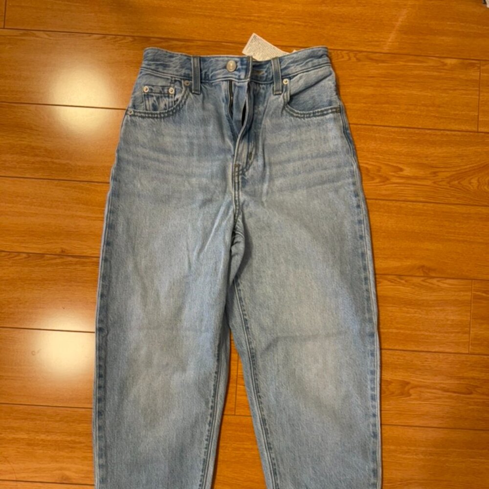 Levi's High Loose Taper Denim